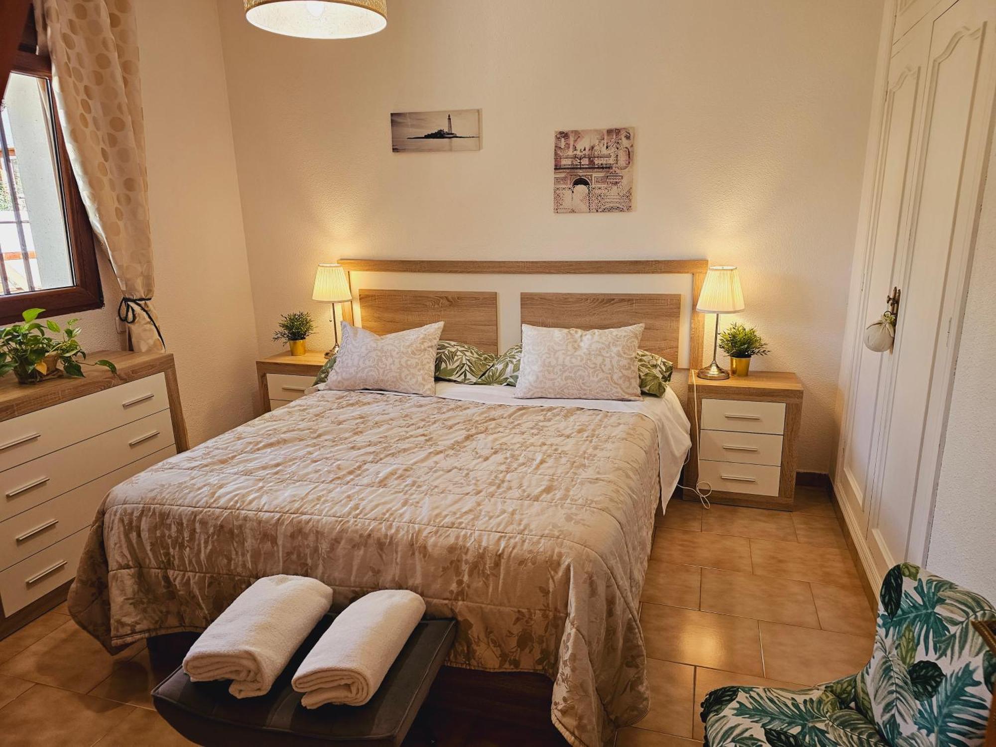 Villa Monika Alpedrete Buitenkant foto